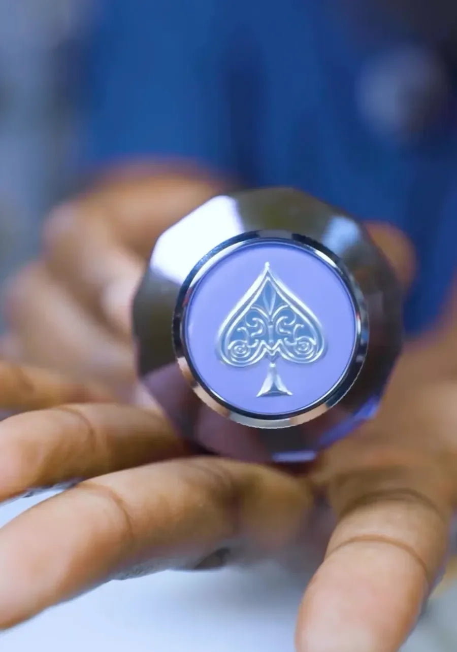 Dupe of the Week: Blind Bid by Jo Milano - Jean Smell Good