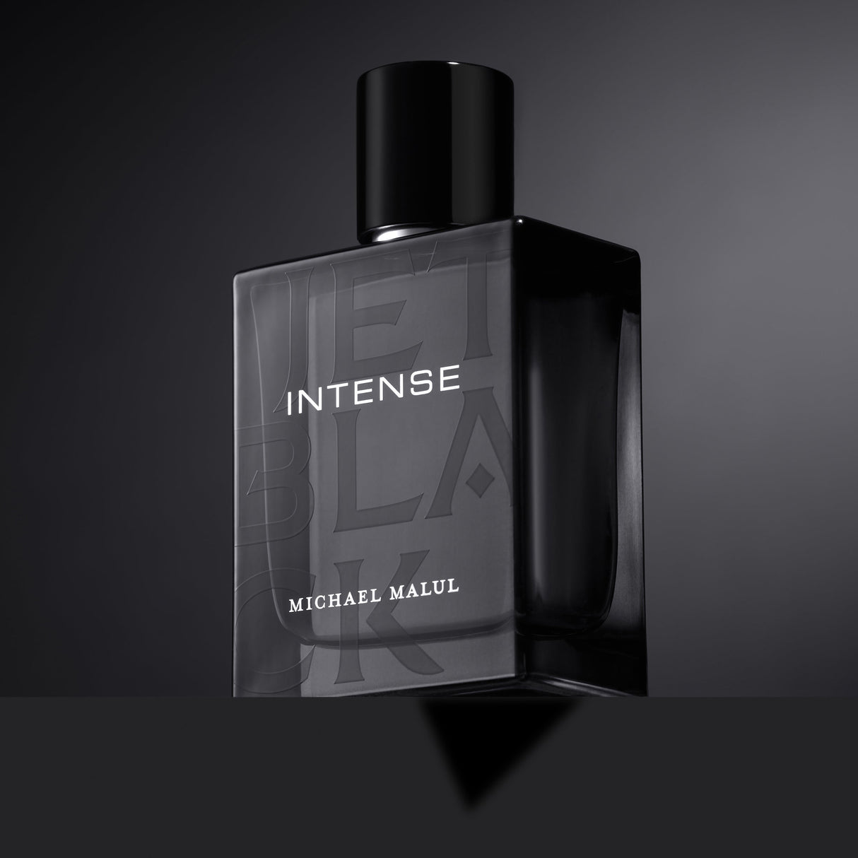 Michael Malul Jet Black Intense fragrance notes: crisp apple, wild mint, lavender, patchouli and suede